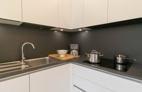 Como Apartment | Casa Posta - One Bedroom Apartment, Sleeps 4