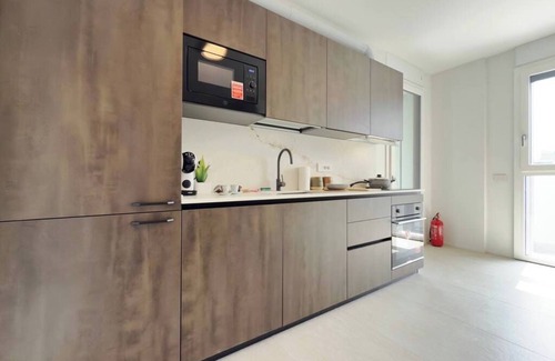 Ponte Seveso Apartment | Casa Raffaele, modern design next to central station