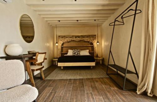 La Cruz Hotel | Casa Realm
