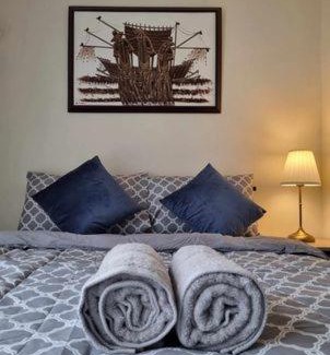 Ugong Apartment | Casa REYNA at KASARA Urban Residences