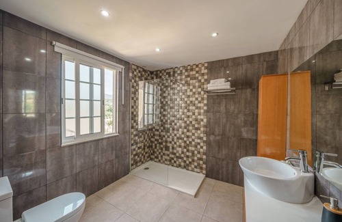 Peso da Regua Villa | Casa Rios - Three Bedroom Villa, Sleeps 6