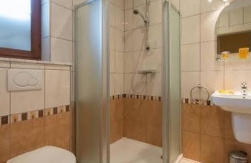 Zonhoven House | Casa Roman - Bed & Breakfast