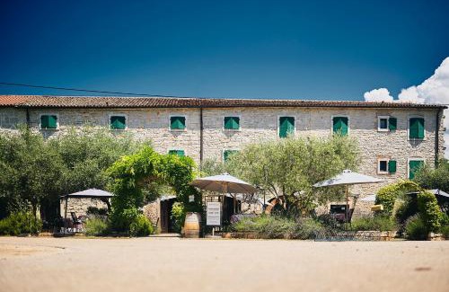 Kastel Bed & Breakfast | Casa Romantica La Parenzana
