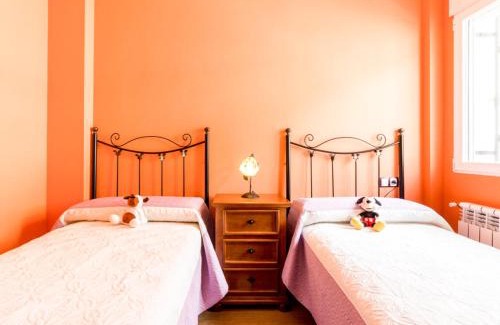 Niguelas Villa | Casa rosa del romeral