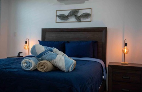 Rincon House | Casa Rosado At Rincon Surfer Suite Valley View Pool