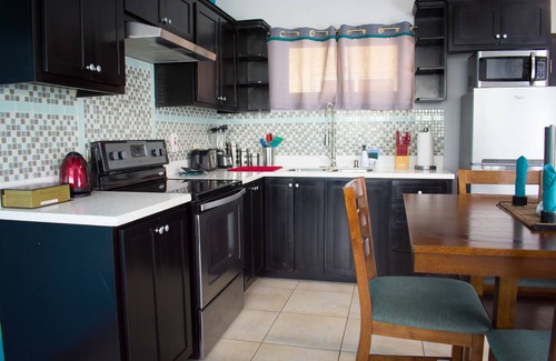 Molynes Gardens Apartment | Casa Royale Guest Apartment