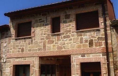 Salas de los Infantes Cottage | Casa Rural Castro for 6/7 people