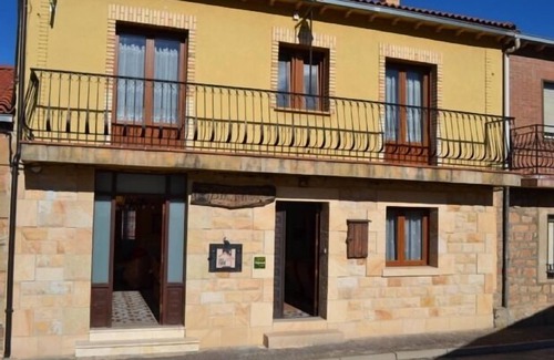 Canicosa de la Sierra Cottage | Casa Rural Bocanegra for 2 people