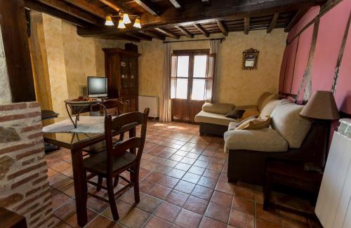 San Esteban de la Sierra House | casa rural la tramonera