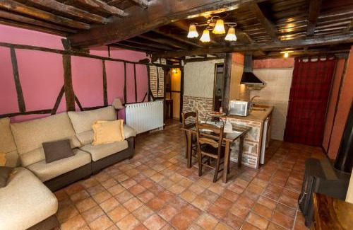 San Esteban de la Sierra House | casa rural la tramonera