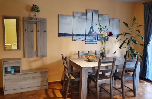 Manjiron Apartment | Casa rural en la Sierra Norte de Madrid