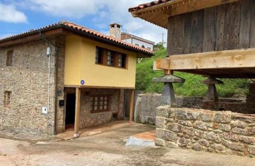 Suares Ski Chalet | Casa Rural Kiko Asturias