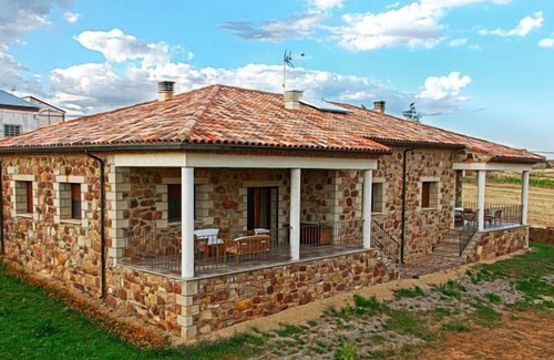 El Pobo de Duenas Cottage | Casa Rural La Dueña for 4 people