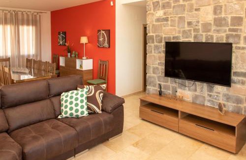 Chella Villa | Casa Rural la Montana 1
