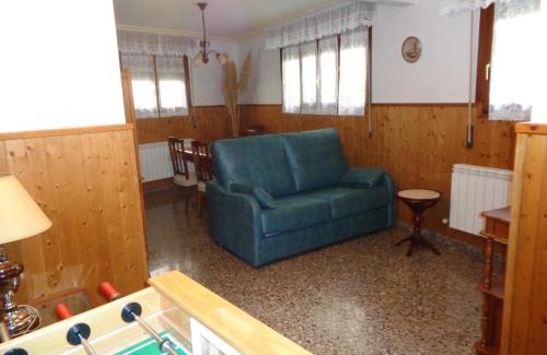 Abarzuza House | Casa Rural Laguao