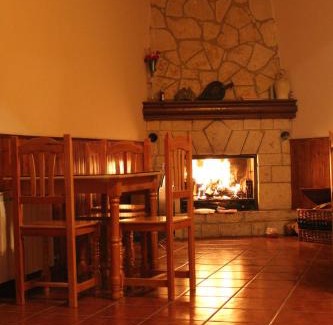 Guadalaviar Apartment | Casa Rural Lahuerta Apartamentos