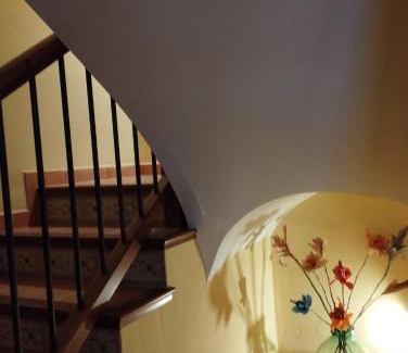 Rafales House | CASA RURAL LES ROQUETES