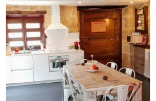 San Asensio Cottage | Casa Rural Los Carros, house with courtyard for 8 people