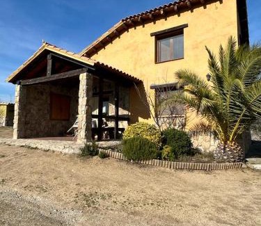 El Tiemblo House | Casa Rural Ocre