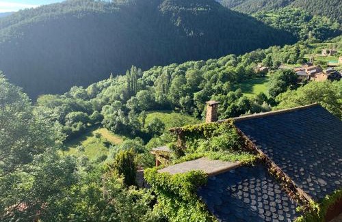 Toses House | Casa Rural Pirineu Nevà