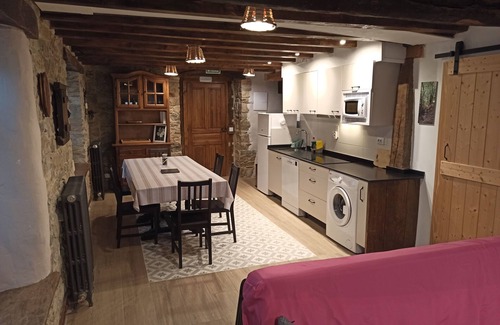 Iza House | Casa Rural Ttipiaenea Landetxea