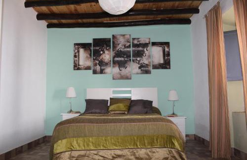 Higuera de la Sierra House | Casa Rural Ventanas a la Sierra