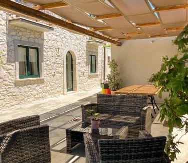 Teggiano House | Casa Rurale Faraone