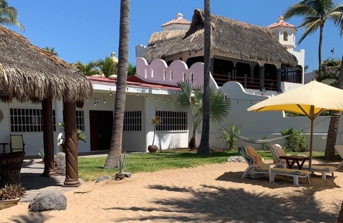 San Patricio Melaque House | Casa San Patricio Beachfront Sunset Villa