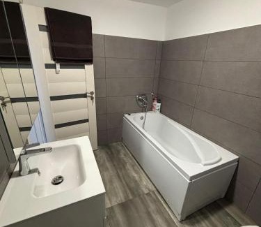 Valsanesti House | Casa Serrena