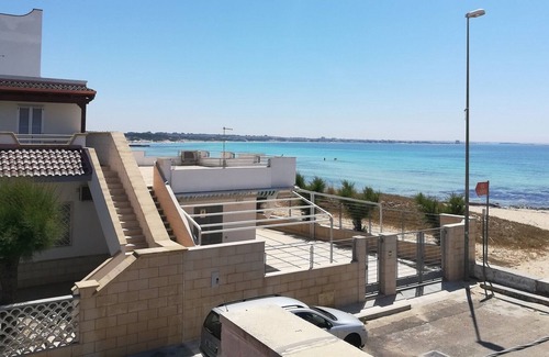 Torre Lapillo House | casa sonia 10 meters from the sea of salento