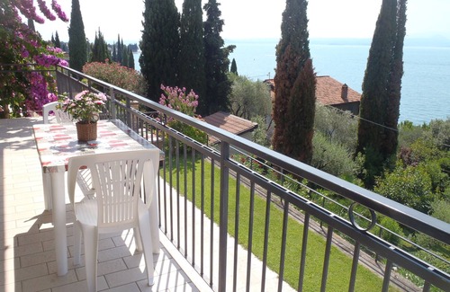 Torri del Benaco Apartment | Casa Stefano n. 1 - spectacular lake view - parking - free WIFI