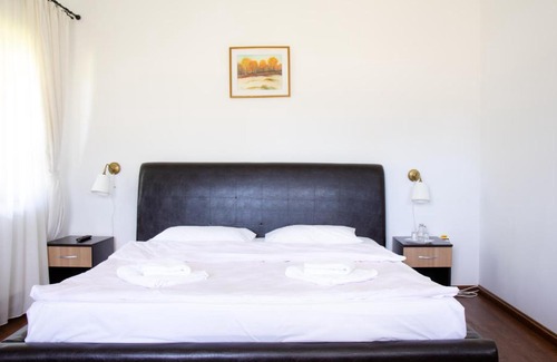 Partestii de Sus House | Casa Strabunicului