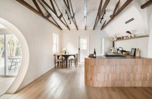 Croissant Park House | Casa Terra Lumi - at lumicollection