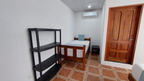 Tortuguero House | Casa THIREMA Tortuguero
