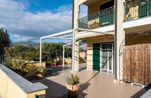 Albenga Apartment | Casa Tiziana con Piscina privata e parcheggio riservato