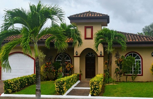 Bejuco House | Casa Tranquilidad Perfecta with Private Pool