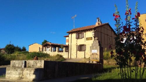 Valdeavellano de Ucero House | Casa Triskel