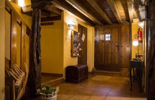 Valdeavellano de Ucero House | Casa Triskel