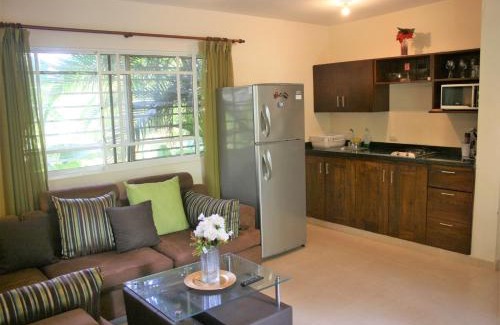 Costambar Villa | Casa Tropical