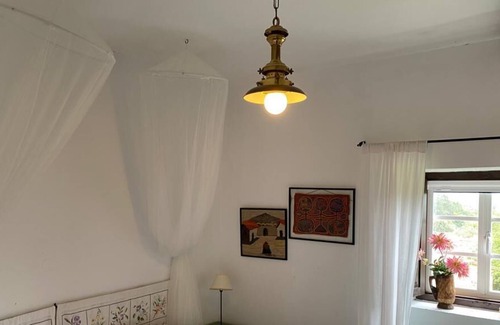 Bergondo House | Casa Unifamiliar con Jardín Cerca de la Playa de Gandarío