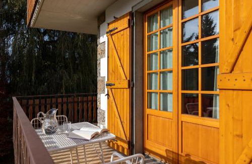 Castione della Presolana Apartment | Casa Vacanza Presolana con giardino e box auto