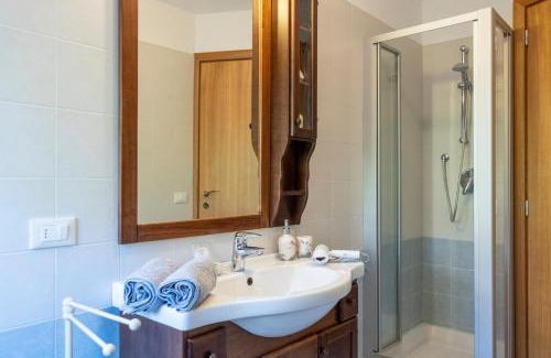 Castione della Presolana Apartment | Casa Vacanza Presolana con giardino e box auto