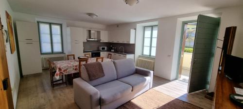 Vezzano Apartment | Casa Vacanza Ex Pretura Vallelaghi