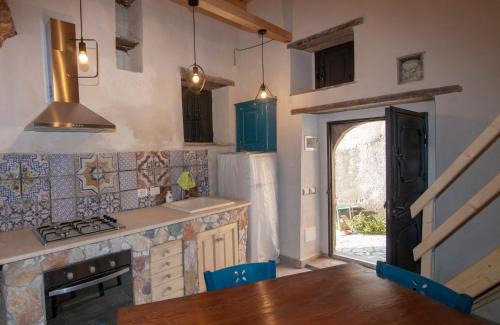 Forza d'Agro House | Casa Vacanza La Rocca