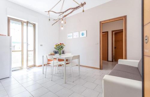 Rivabella Apartment | Casa Vacanza Trentapassi Rivabella 2-6 posti letto