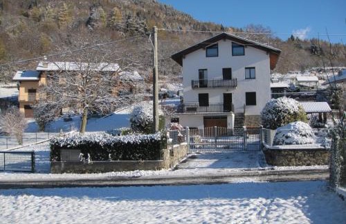 Castione Andevenno Apartment | Casa vacanze Fregè