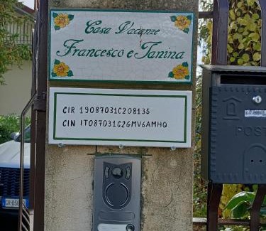 Nicolosi House | CASA VACANZE FRANCESCO E TANINA