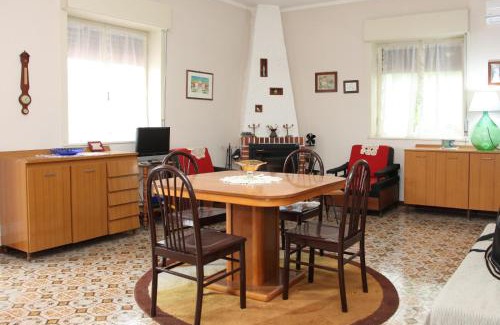 Nicolosi House | CASA VACANZE FRANCESCO E TANINA