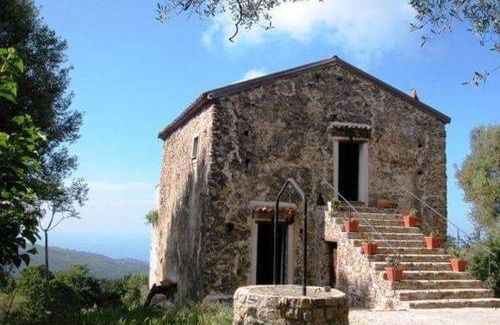 Tortorella House | Casa Vacanze La Guardia