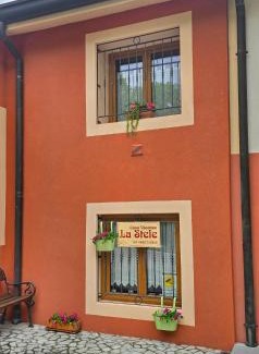 Mernico House | Casa Vacanze La Stele